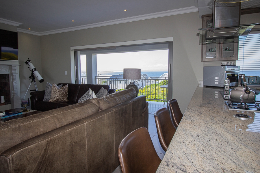 6 Bedroom Property for Sale in Kleinbaai Western Cape
